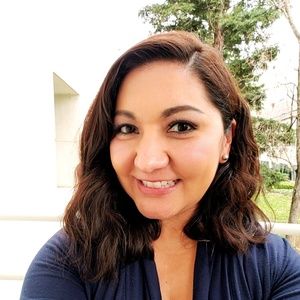 Meet your Posher, Angelica